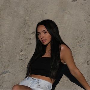 Meet your Posher, Laurin